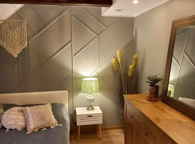 Luksuslik Kuelaliskorter 2 Oeoed 140eur